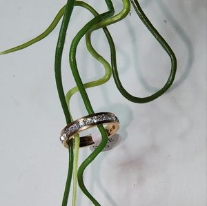 Stainless steel rose gold ring with CZ's